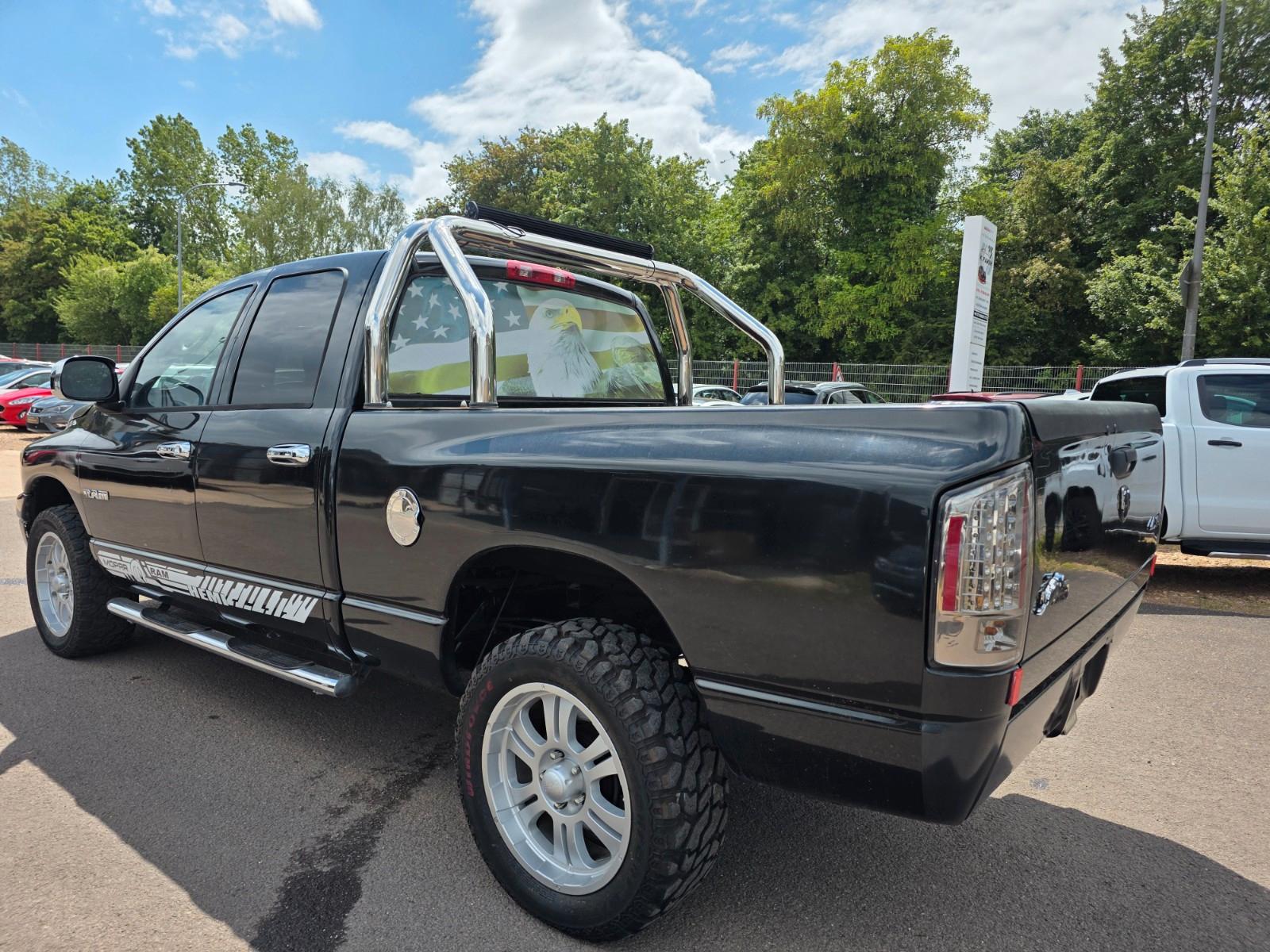 Dodge Ram 2008 — двигун 4.687 cm³, 238 HP (175kW)