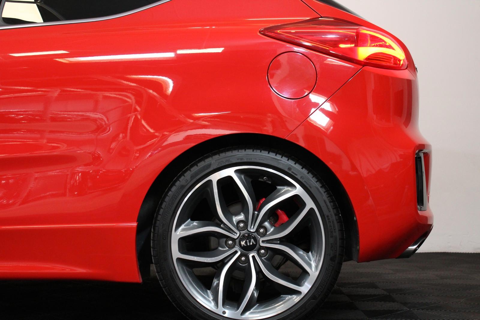 Kia pro cee'd cee'd / GT*204 PS*LED*Scheckheft*