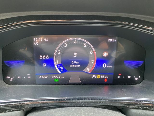 T-Roc 1.5 TSI DSG R-Line BLACK-STYLE/AHK/19-ZOLL