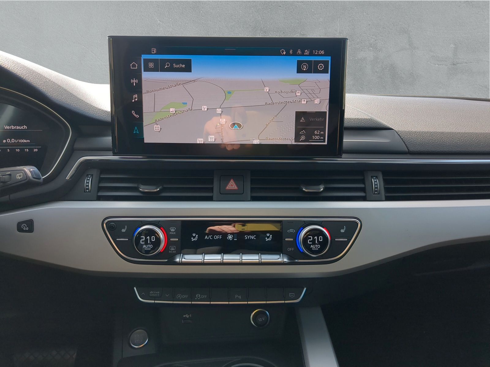 Fahrzeugabbildung Audi A4 Avant 40 TDI S-line Pano virtualCP Kamera SHZ