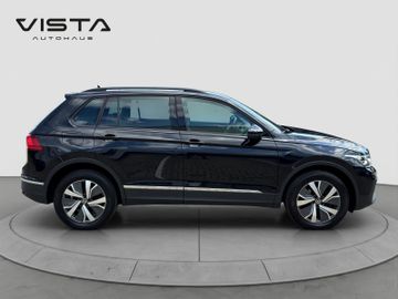 Volkswagen Tiguan - 9