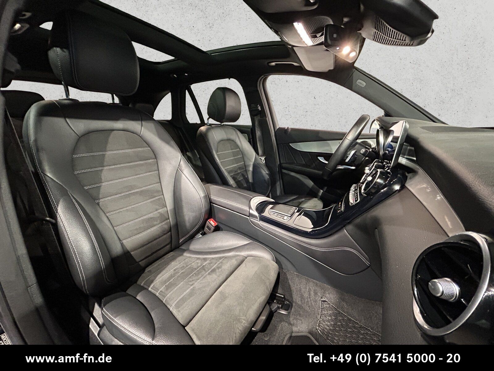 GLC 200 4MATIC AMG-LINE AHK PANO KESSY DISTR RFK