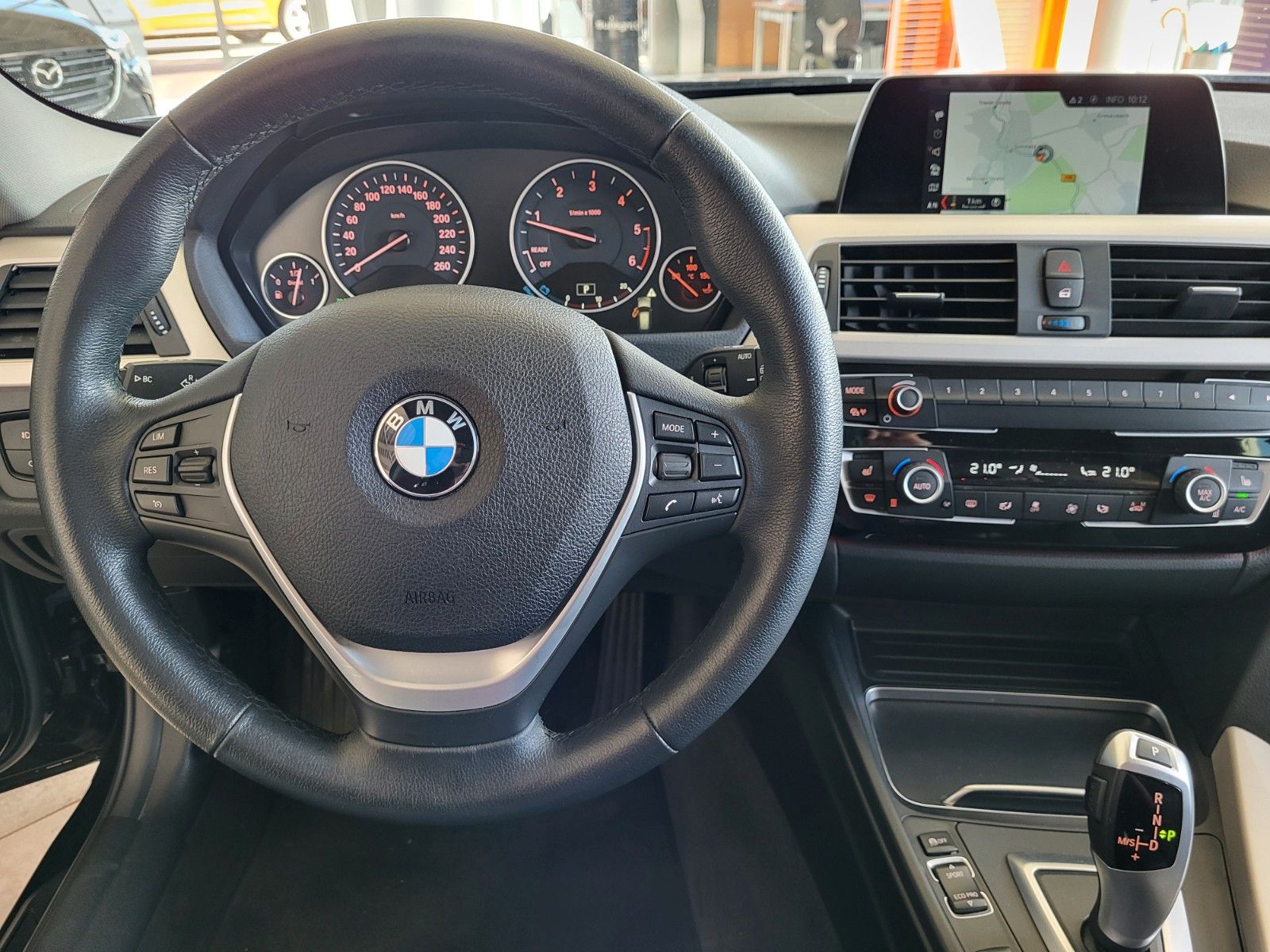 Fahrzeugabbildung BMW 320 D Touring/Automatik/Navi/LaneAssist/Klima
