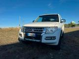 Mitsubishi Pajero 3.2 DI-D 16V aut. 3p. Instyle  - gebrauchte Mitsubishi Pajero aus dem Jahr 2016