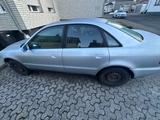 Audi A4 1.6 Auto - - Audi A4 aus 1997: 1.6