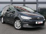 Volkswagen Touran Highline LED PDC AHK - Volkswagen Touran Highline mit Diesel-Antrieb
