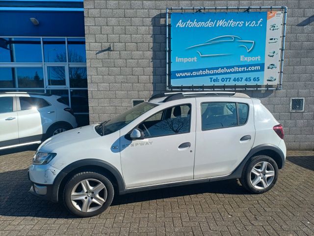 Dacia Sandero II Stepway Ambiance 1.5 DCI Klima 1. bes