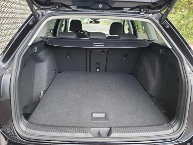Volkswagen Golf VIII Variant Life 1.5 TSI LED ACC Sitzhzng, миниатюра 16