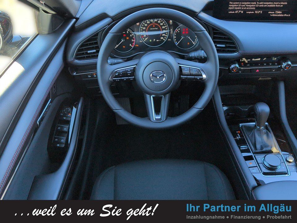Fahrzeugabbildung Mazda 3 2.5L eSKY-G AT HOMURA NAV+360+HUD+MATRIX+SHZ++