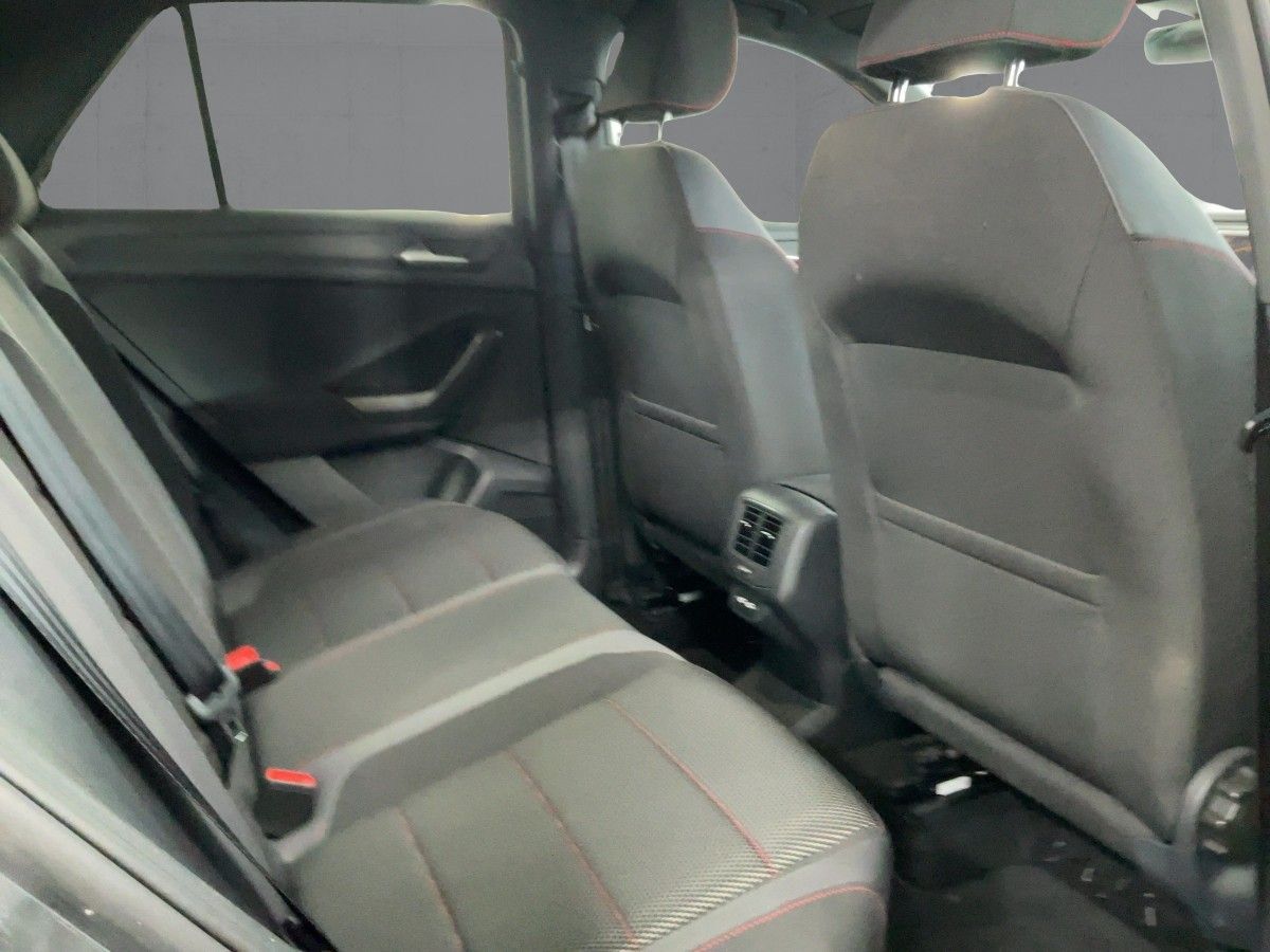 Volkswagen T-Roc - Bild 13