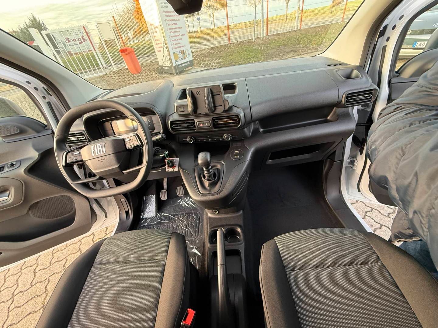 Fahrzeugabbildung Fiat Doblo L1 LIGHT EASY PRO