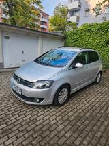 Volkswagen Golf Plus 2.0 TDI Highline TIP - TOP - Sauber - Volkswagen Golf Plus Highline mit Diesel-Antrieb