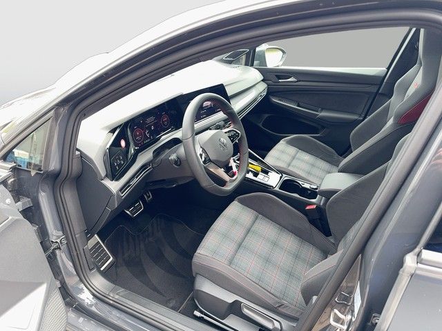 Volkswagen Golf - Bild 8