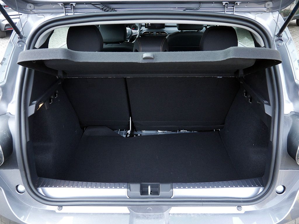 Fahrzeugabbildung Dacia Sandero Stepway Expression TCe 110 FACELIFT 2026