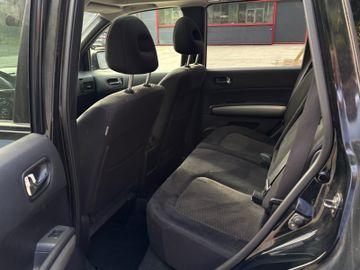 Nissan X-Trail - 10