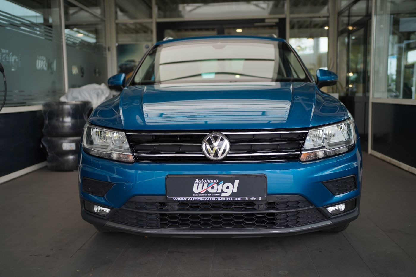 Fahrzeugabbildung Volkswagen Tiguan 1.4 TSI Comfortline Navi+Einparkhilfe+ACC