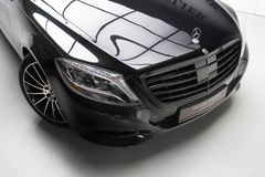 MERCEDES-BENZ S 300 BlueTec*Lang*Chauffeur*Burmester*Pano*TV