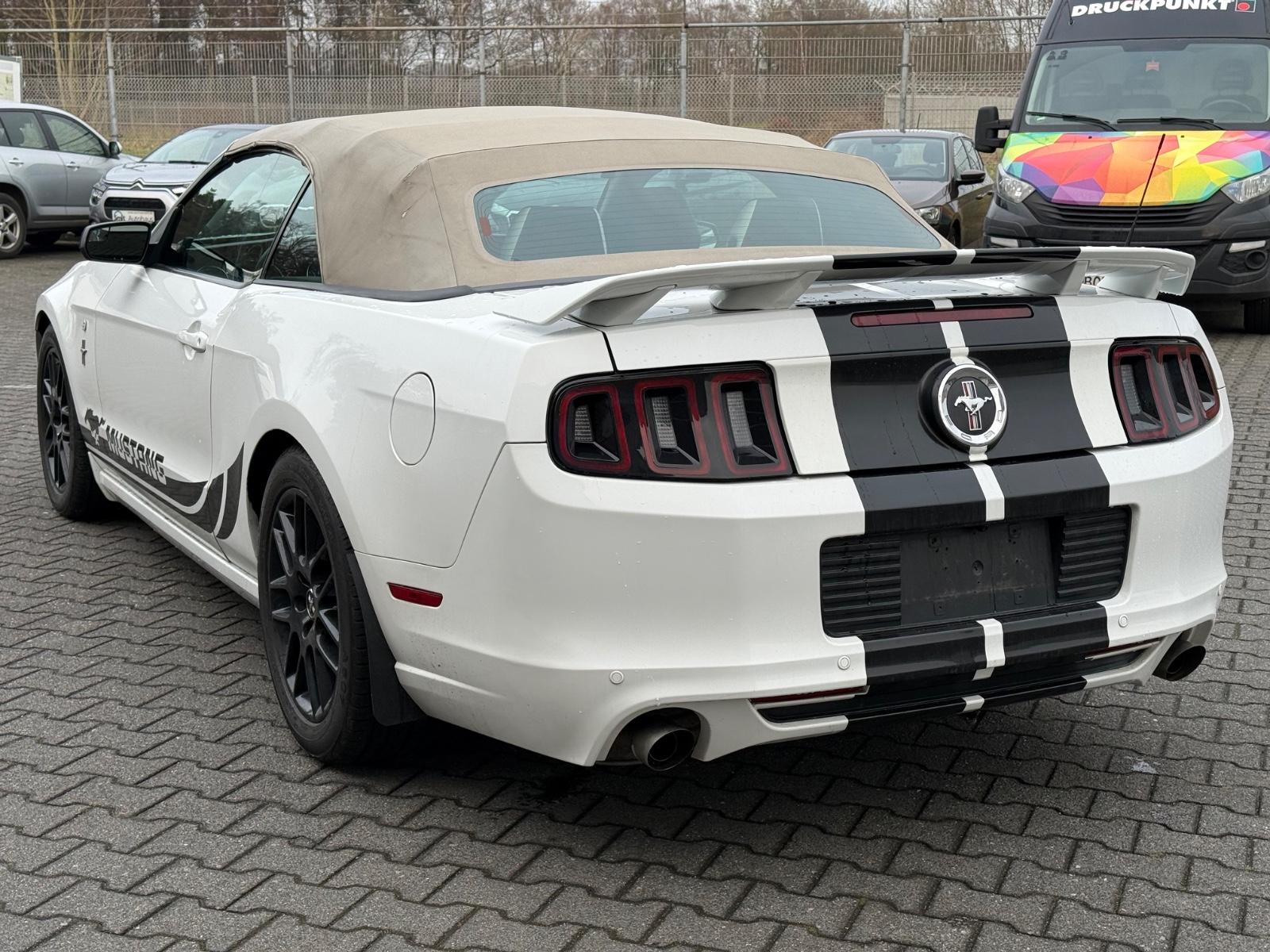 Ford Mustang Cabrio 3.7 V6 *Leder*Xenon*DAB+