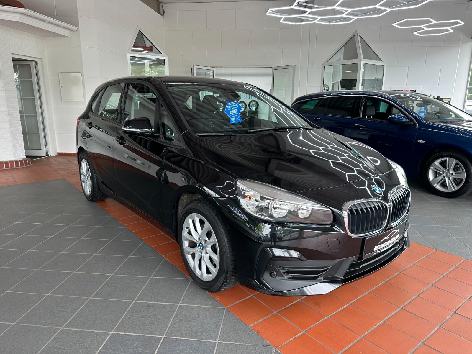 BMW 218i Active Tourer Advantage * 2. Hand *