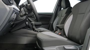 Skoda Kamiq Selection 1,5 TSI DSG PANO PDC KAM SHZ