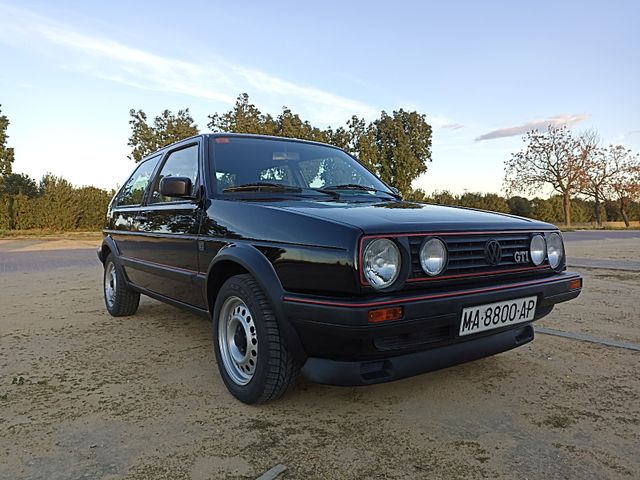 Volkswagen Golf GTI SCHWARZ 3 Tür ROSTFREI