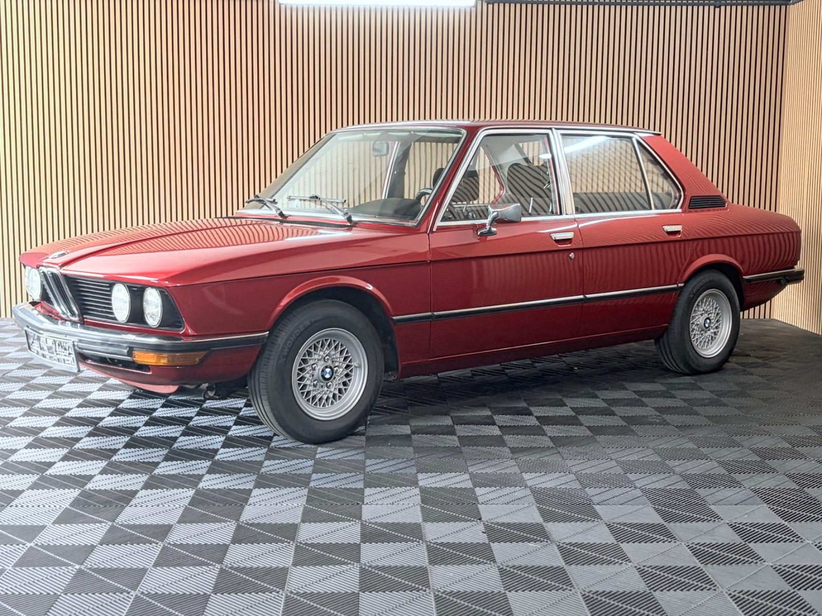 BMW 518i E12 Oldtimer *Klassiker mit Stil* H Abnahme