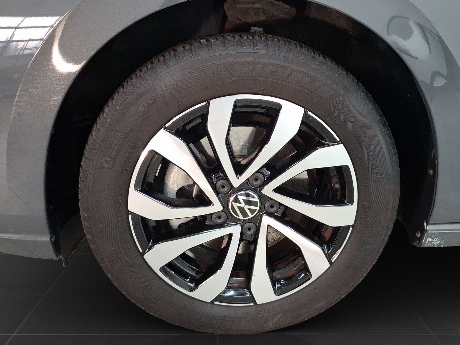 Volkswagen Golf - Bild 8