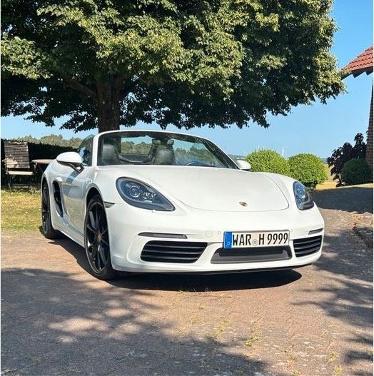 Image of Porsche Boxster