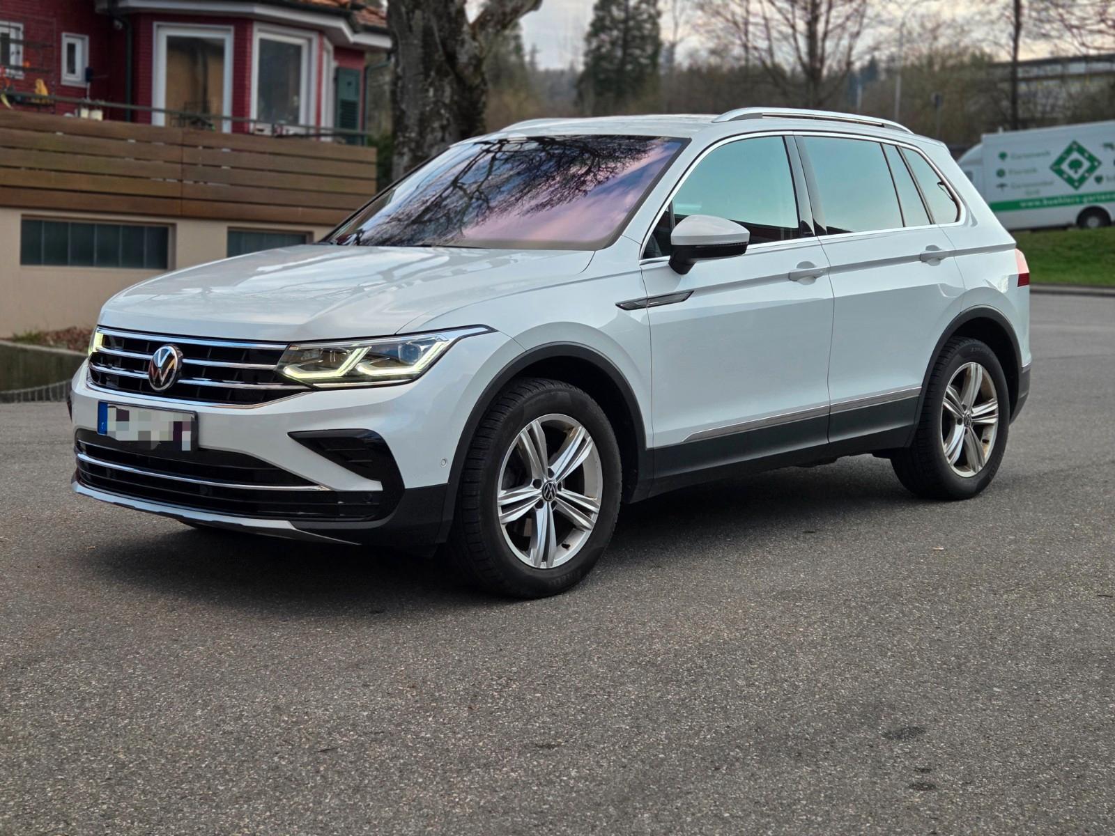 Volkswagen Tiguan Elegance 4Motion Navi KeyLessGo