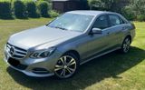 Mercedes-Benz E 300 AVANTGARDE mit Luftfahrwerk Top Zustand - Mercedes-Benz in Augsburg