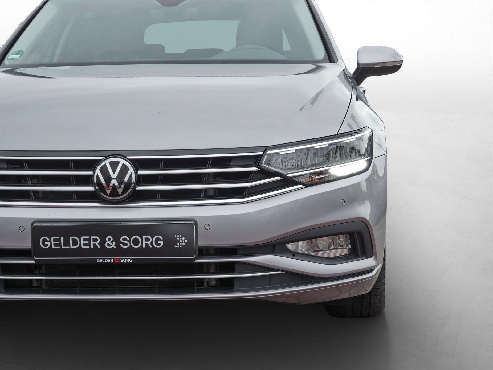 Volkswagen Passat Variant - Bild 12