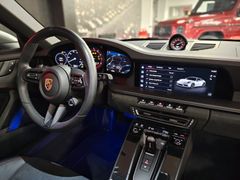Fahrzeugabbildung Porsche 992 Targa 4 GTS *SPORTDESIGN* (CARBON/SP'ABGAS/L