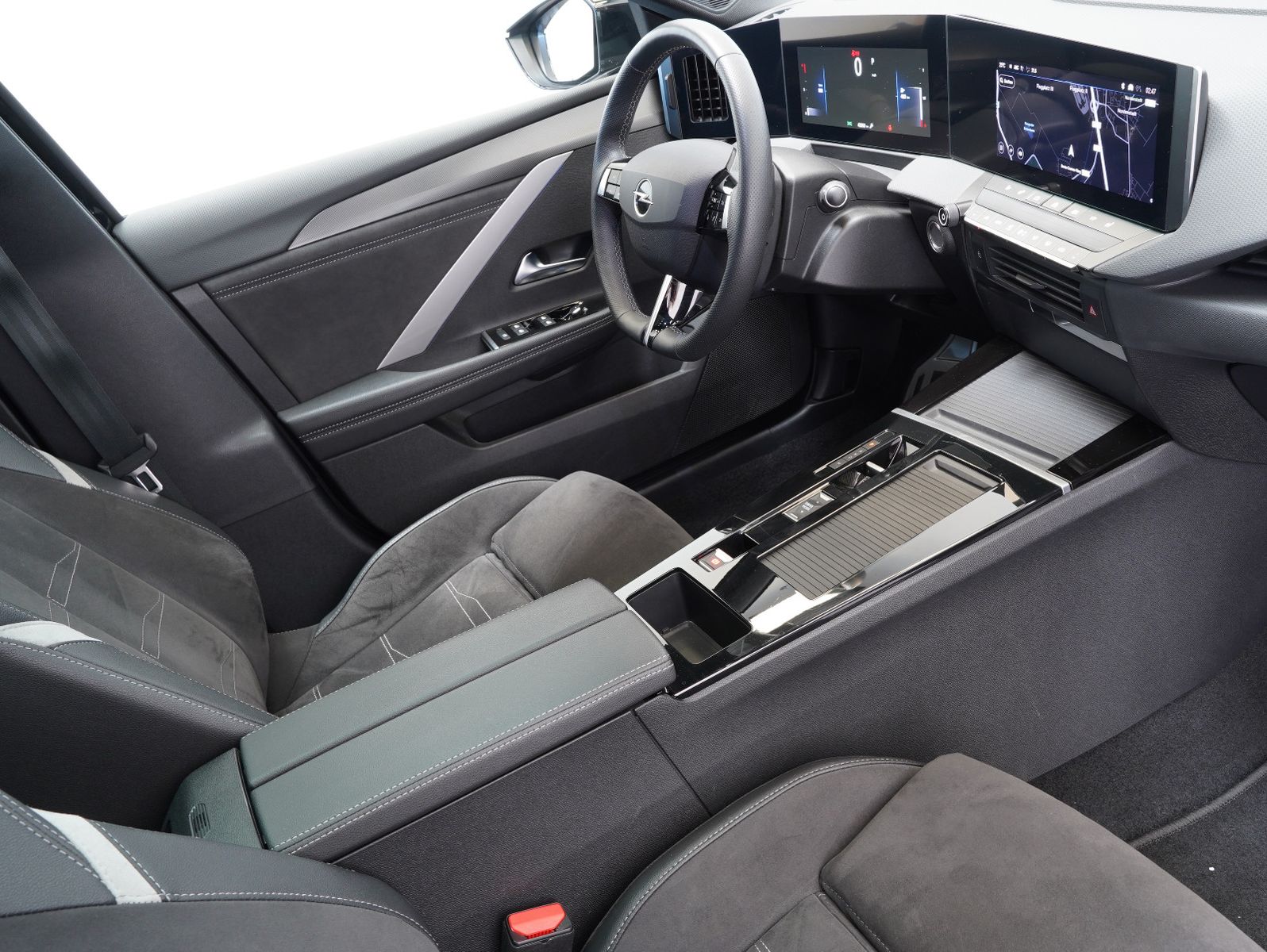 Fahrzeugabbildung Opel Astra L 1.5 D Sports Tourer GS Line PANO