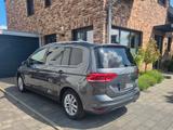 Volkswagen Touran 1.5 TSI OPF DSG,Automatik,ACC,Alcantara - Volkswagen Touran in Mönchengladbach