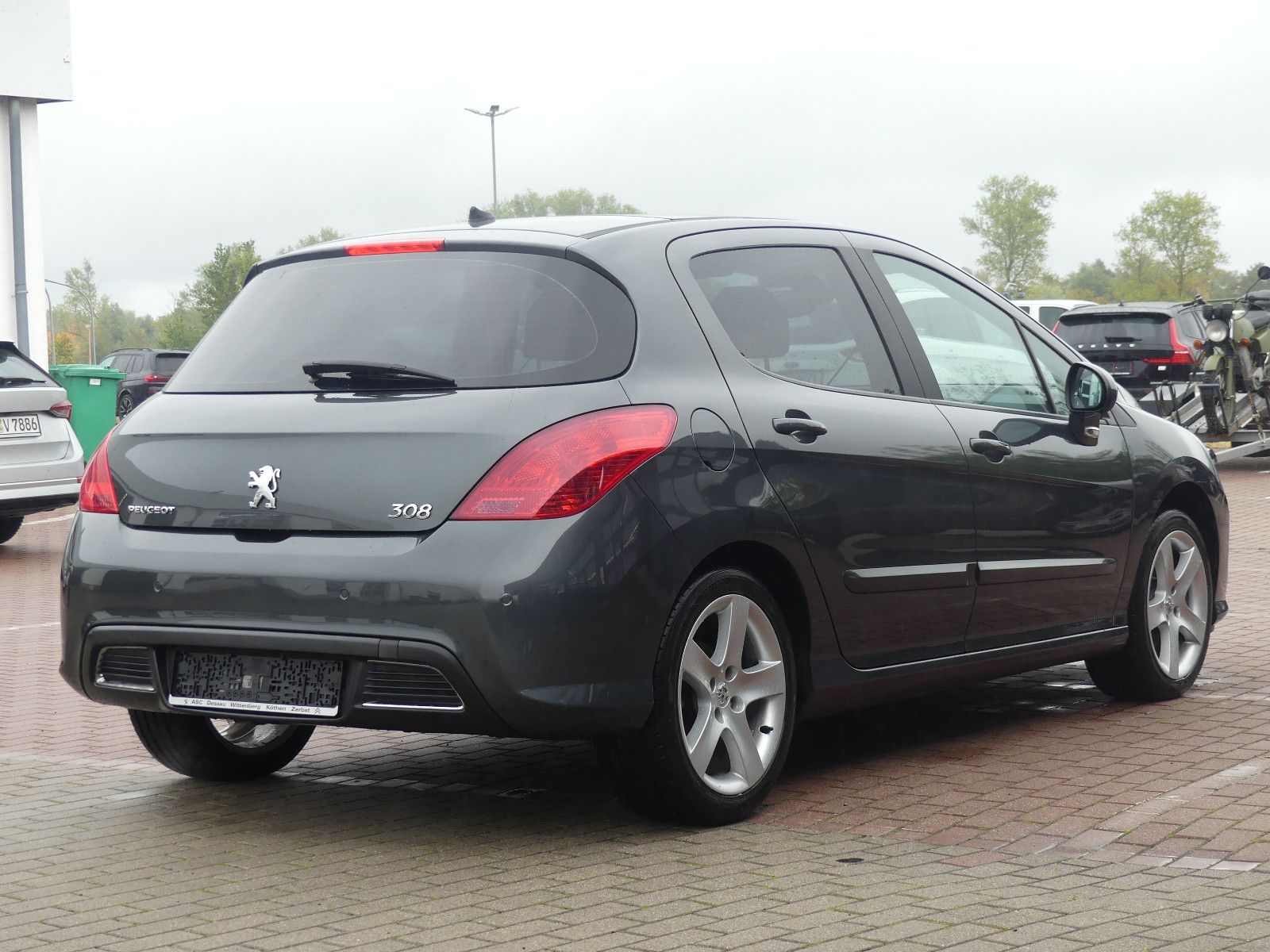 Fahrzeugabbildung Peugeot 308 Sport Plus 150 THP *PDC*SITZHZG*PANO*LM*GRA*