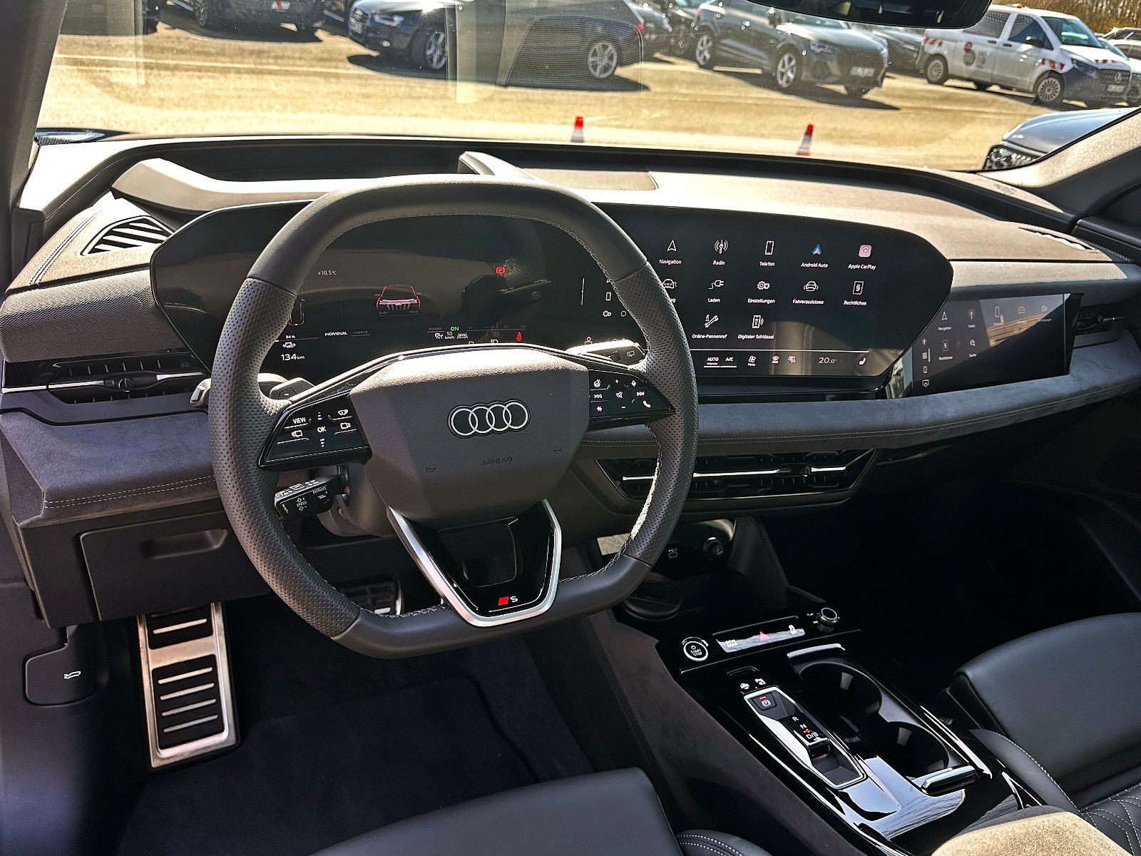 Audi Q6 e-tron - Bild 11