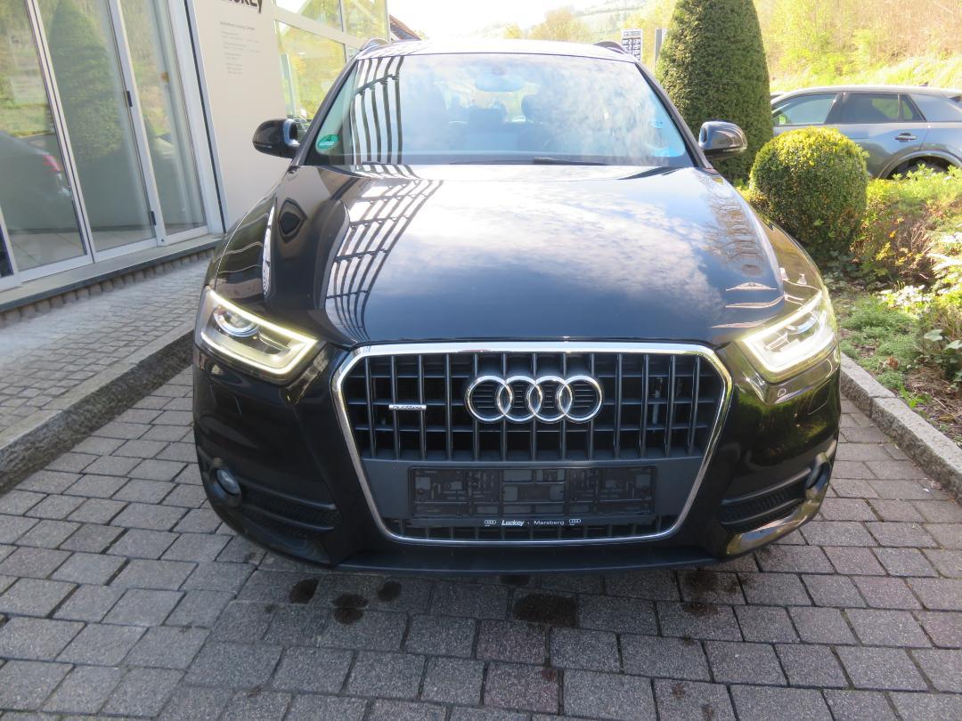 Audi Q3 SUV 2.0 TDI 6-Gang QUATTRO AHK