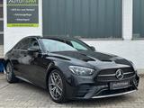 Mercedes-Benz E220d 4Matic AMG Line Widescreen Ambiente 19" - Mercedes-Benz E 220 mit Diesel-Antrieb: Alcantara, Limousine
