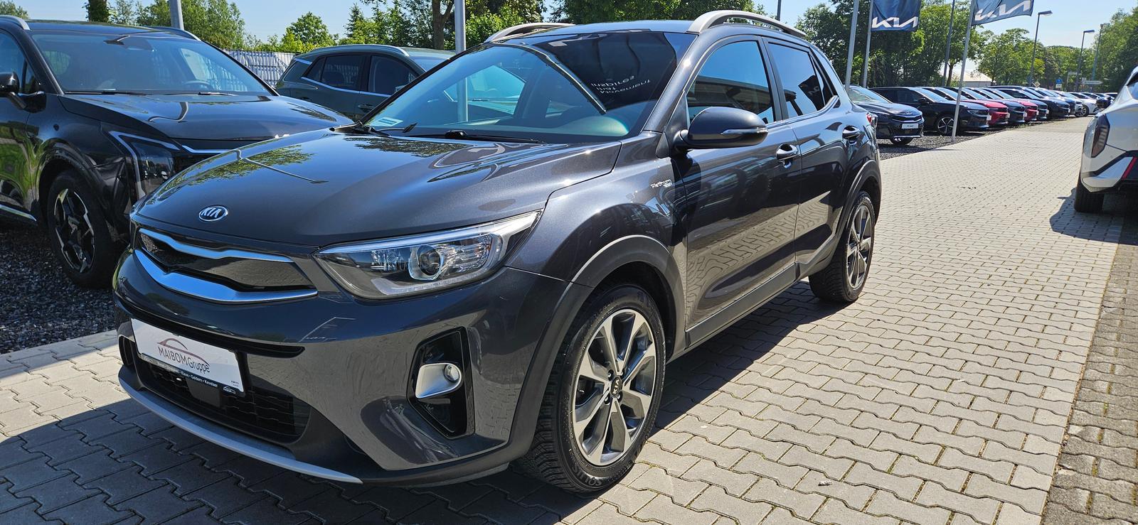 Kia Stonic Platinum LEDER KAMERA NAVI SHZ LHZ uvm.