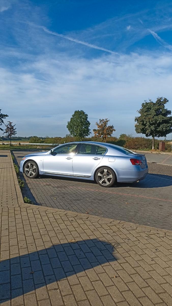 Lexus GS 450h Luxury Line Hybrid 345 PS