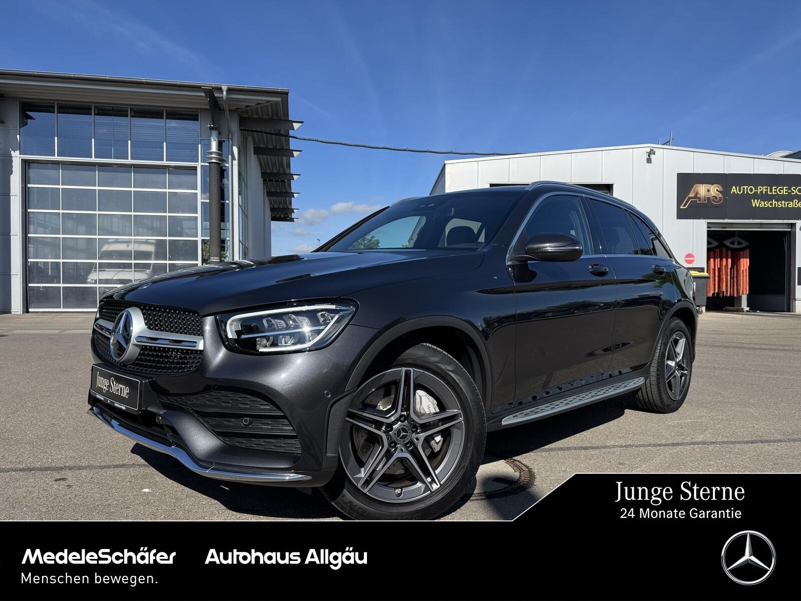 Mercedes-Benz GLC 300 4M AMG Distron LED Standheiz Trittbrett