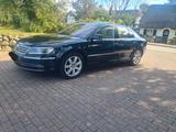 Volkswagen Phaeton 4.2 V8 4MOTION Tiptronic 5-Sitzer - - Volkswagen Phaeton mit Benzin-Antrieb: Limousine, 4.2