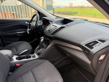Ford Kuga - 9