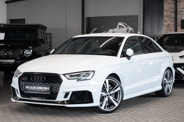 Audi RS3 LIMOUSINE|RS-AGA|RS-SITZE|CARBON|B&O|NO OPF!