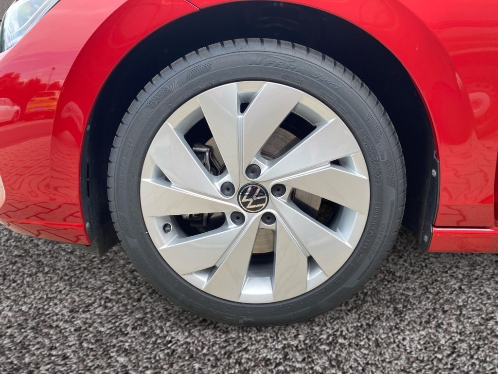 Fahrzeugabbildung Volkswagen Golf 1.5 TSI OPF Goal