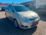 Toyota Corolla Verso 2.2-l-D-4D Klima Start/Stop 7Sitze - Toyota Corolla Verso mit Diesel-Antrieb