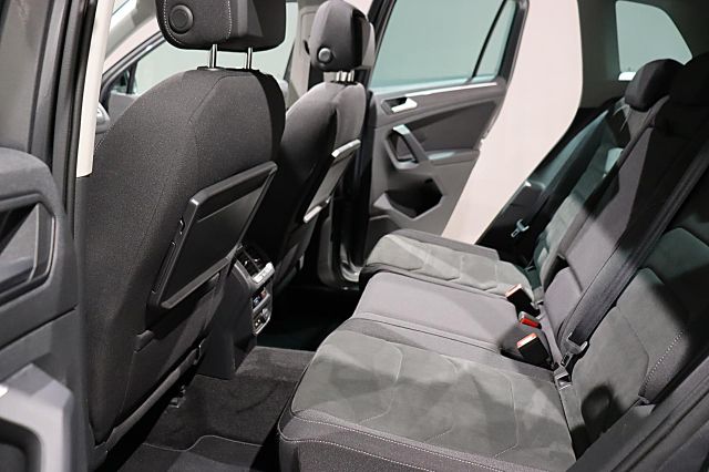 Tiguan Highline 2.0 TDI DSG 4M AHK LED NAVI KAME