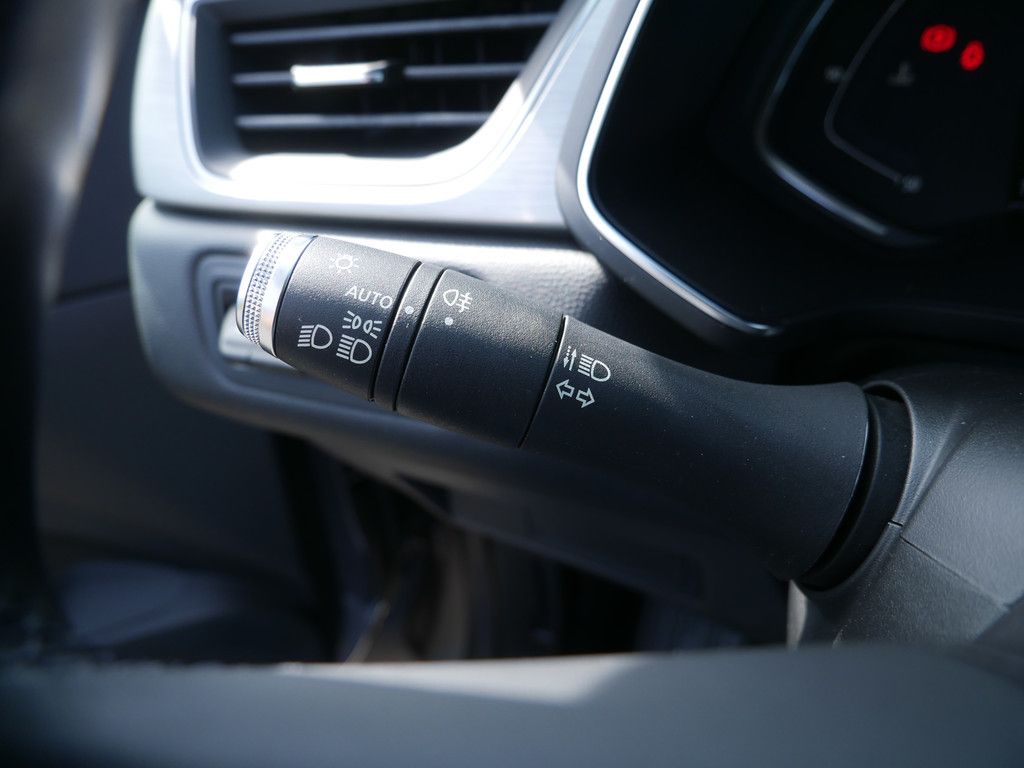Fahrzeugabbildung Renault Captur Intens TCe 90 KEYLESS PDC SHZ NAVI LED