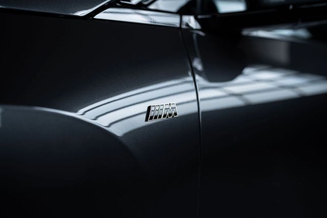 Fahrzeugabbildung BMW iX M60 M-Bremse Laser-Licht Surround Sound AHK