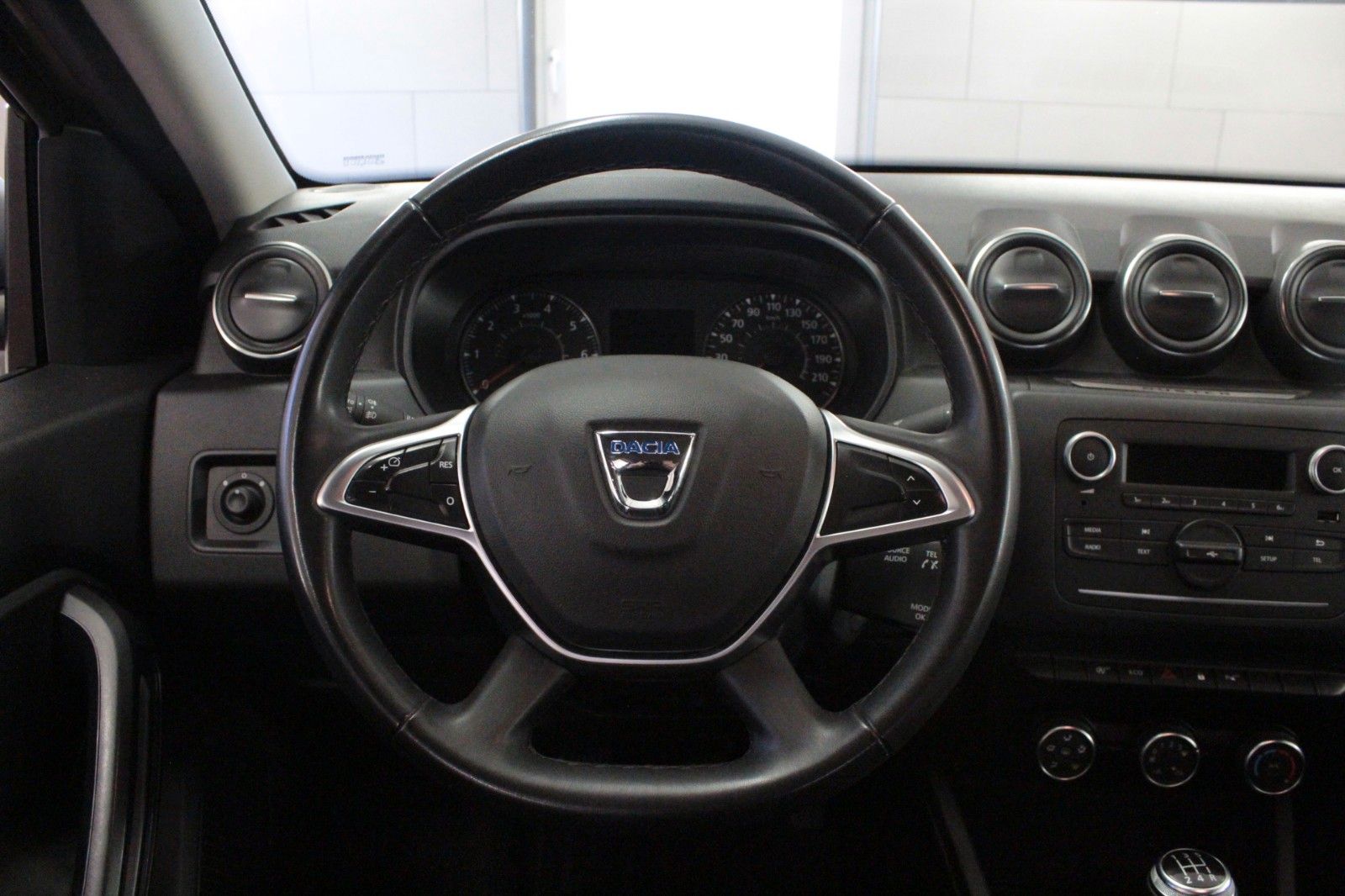 Fahrzeugabbildung Dacia Duster Tce100 Comfort 2WD*AHK*
